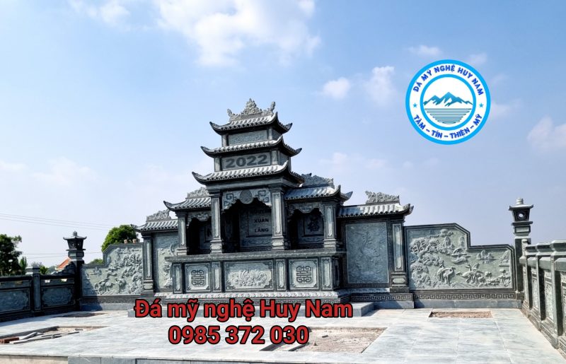 Lăng thờ cánh đá 3 mái khu lăng mộ họ Nguyễn Xuân tại Nam Trực- Nam Định