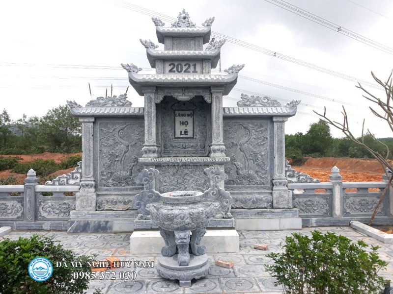 Công trình lắp đặt khu lăng mộ đá đẹp tại Quảng Bình