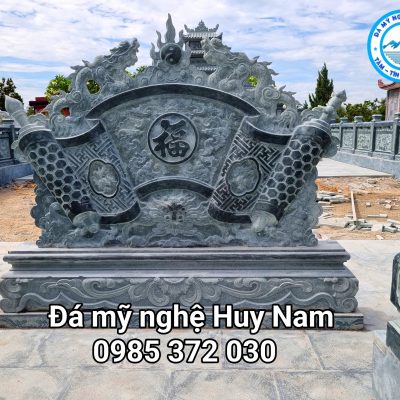 Cuốn thư đá của gia đình chú Chinh tại xã Diễn Phong-Diễn Châu-Nghệ An